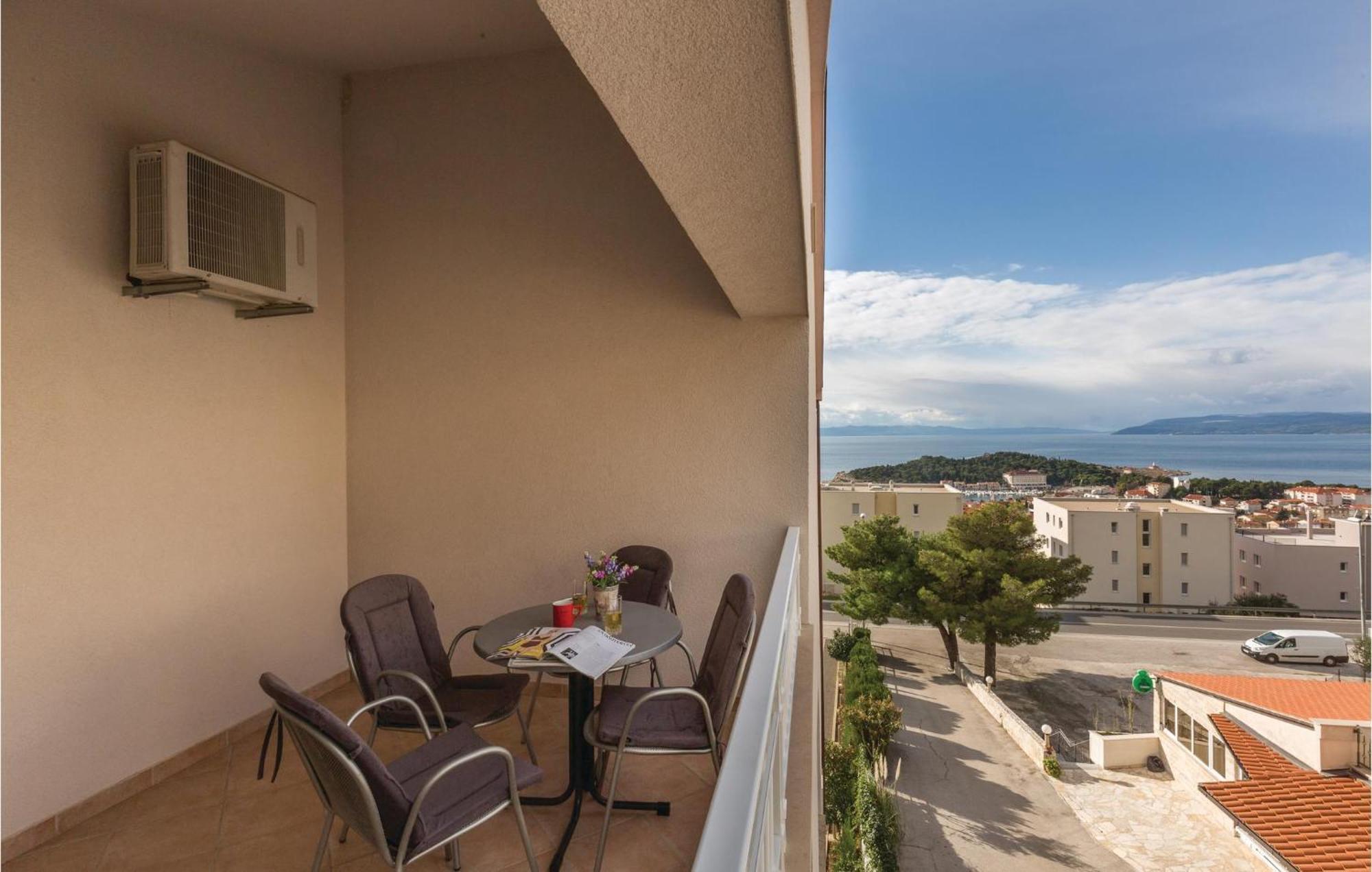 Stunning Apartment In Makarska With Wifi エクステリア 写真